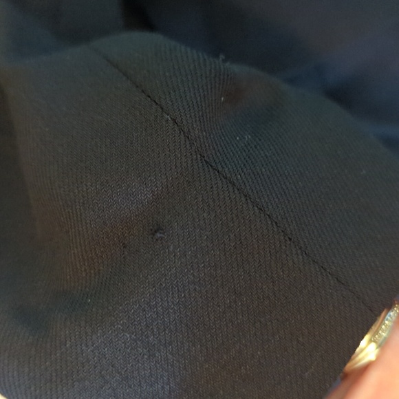 Classiques Entier Blazer and Skirt Set - Picture 9 of 14